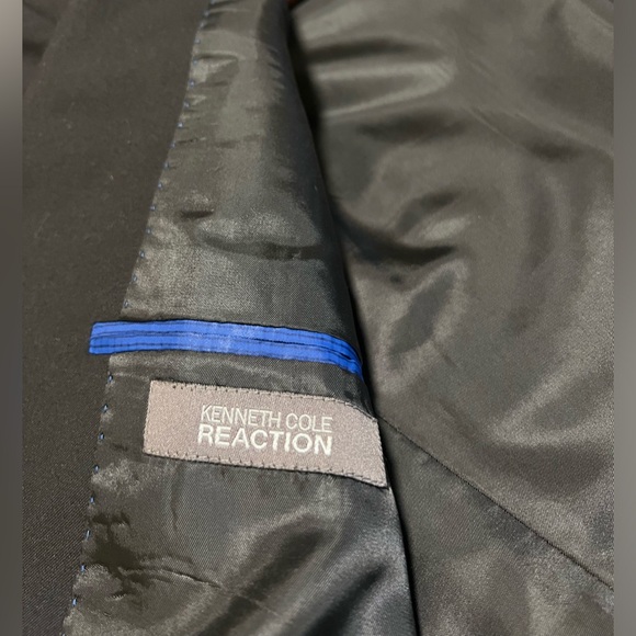 Kenneth Cole Reaction - Men's Techni-Cole Suit Separate Slim-Fit Suit Jacket - Picture 3 of 3
